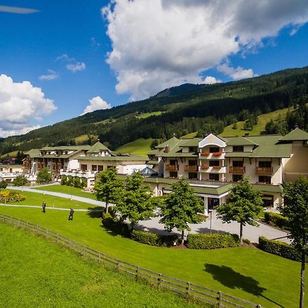 Robinson Amade Otel Kleinarl Dış mekan fotoğraf